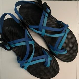 chacos Z2 women’s size 8
